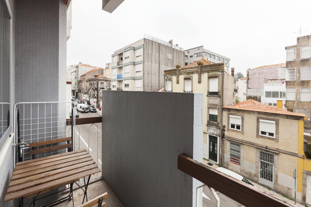 Apartment Camoes Porto Exterior photo